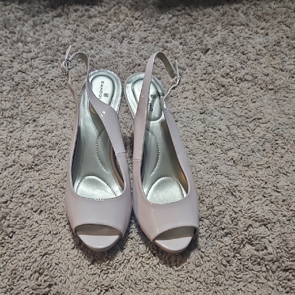Bandolino Soft Pink Slingback Heels